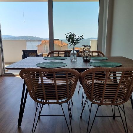 Sea View Apartment روغوزنيكا المظهر الخارجي الصورة