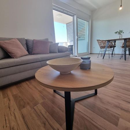 Sea View Apartment روغوزنيكا المظهر الخارجي الصورة