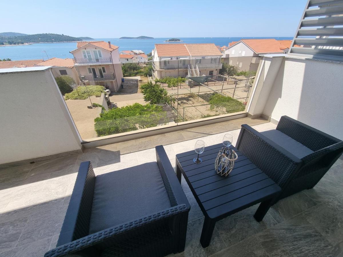 Sea View Apartment روغوزنيكا المظهر الخارجي الصورة