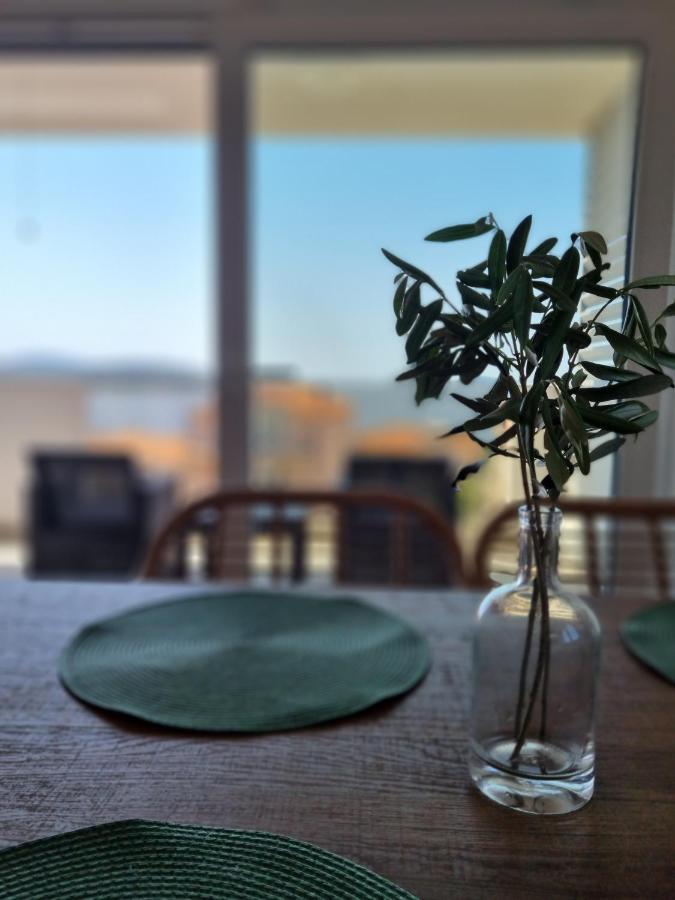Sea View Apartment روغوزنيكا المظهر الخارجي الصورة